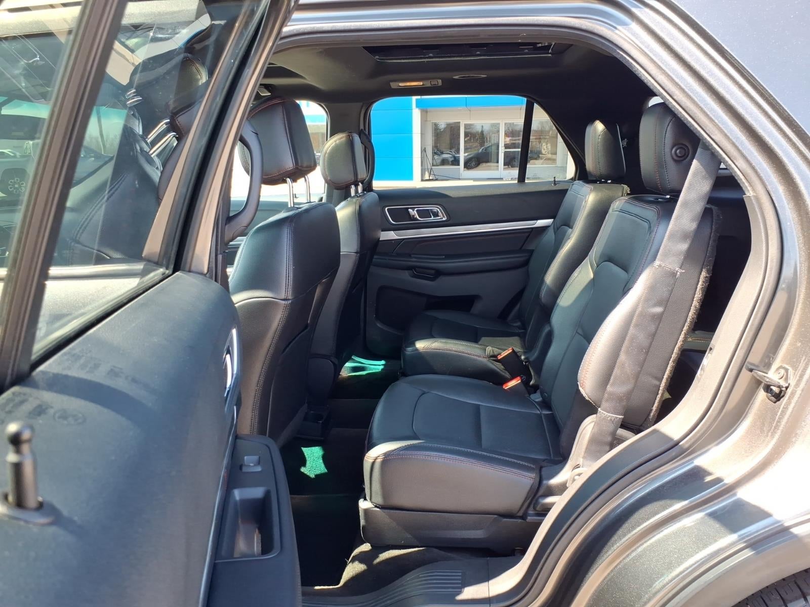 2016 Ford Explorer Sport