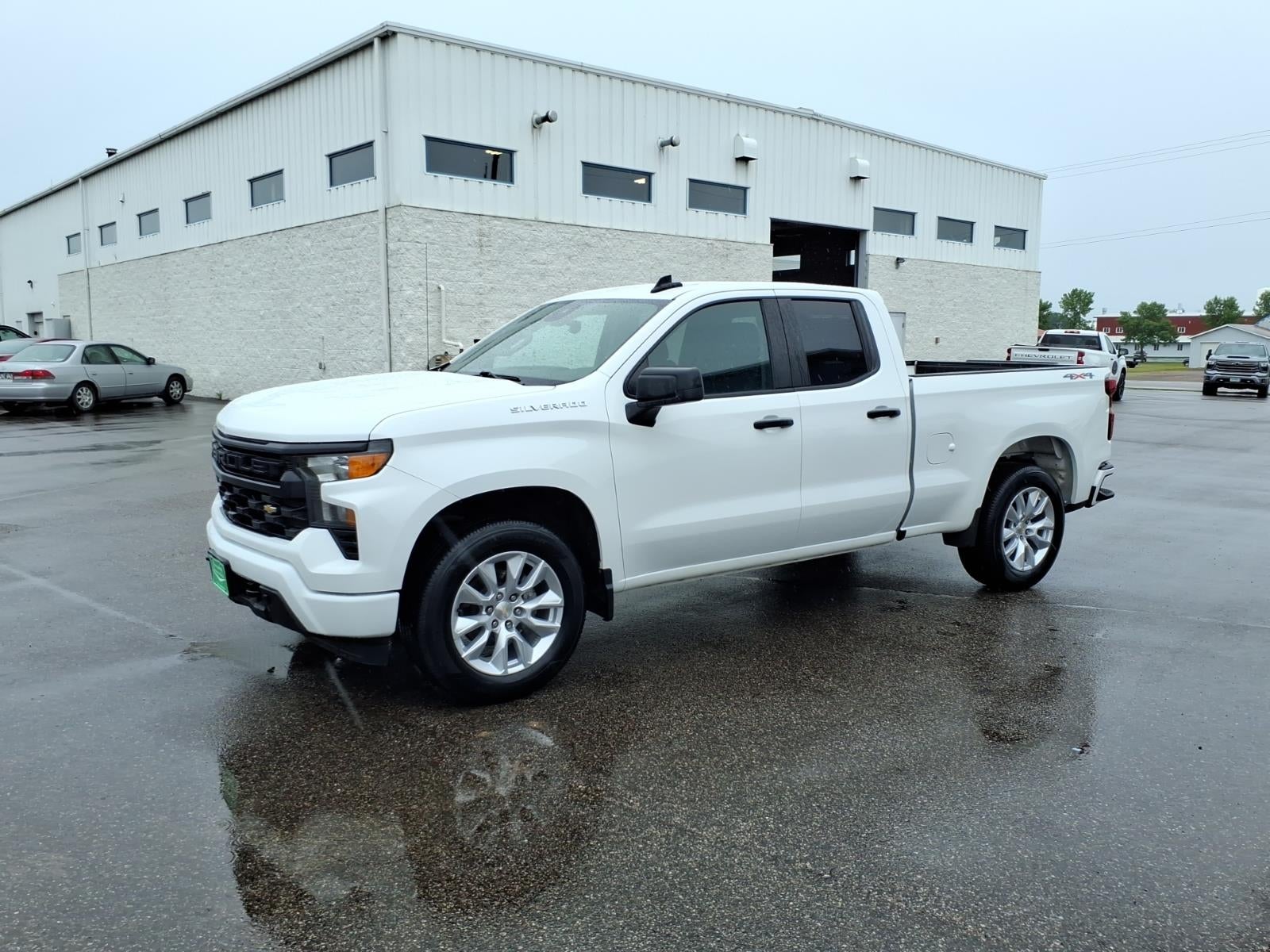 2023 Chevrolet Silverado 1500 Custom
