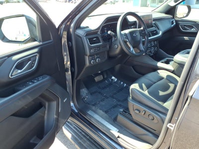 2023 Chevrolet Suburban RST