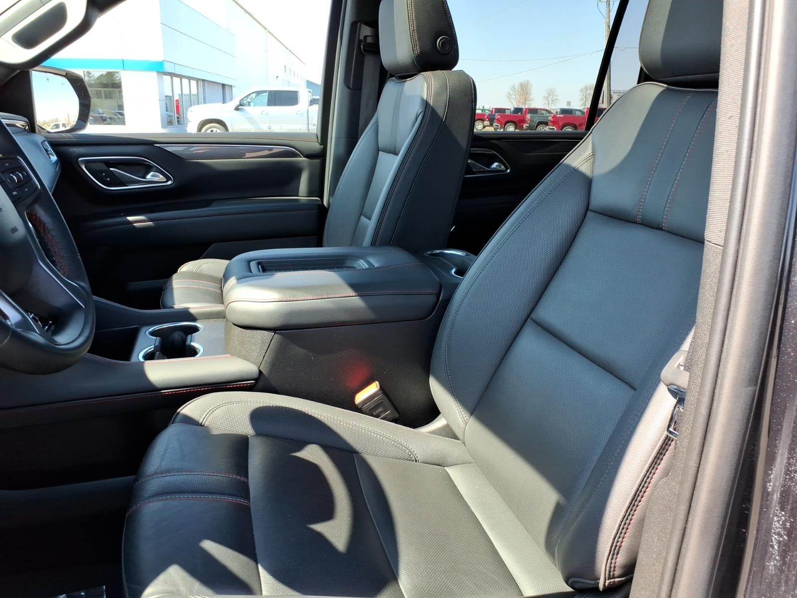 2023 Chevrolet Suburban RST