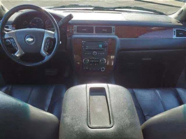 2012 Chevrolet Suburban LT