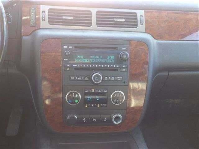 2012 Chevrolet Suburban LT