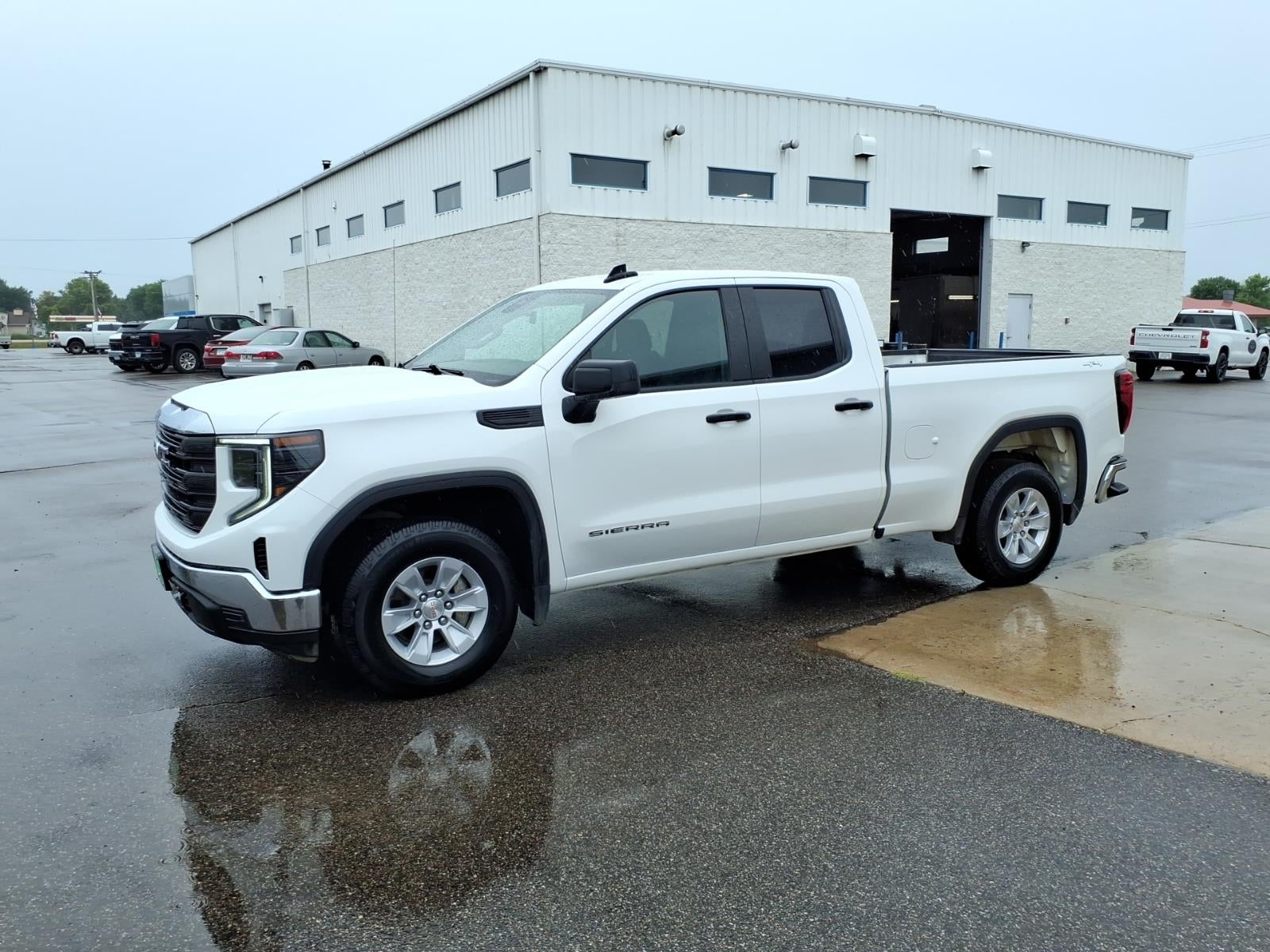 2024 GMC Sierra 1500 Pro