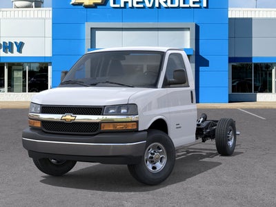 2026 Chevrolet Express Cutaway 3500 1WT