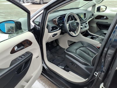 2021 Chrysler Pacifica Hybrid Limited