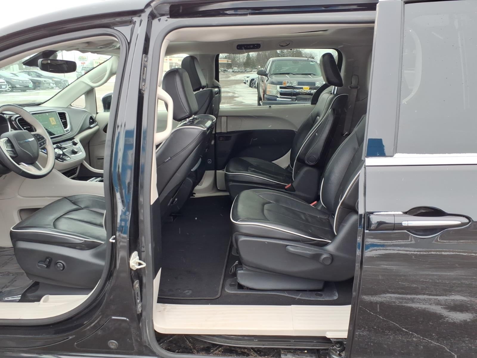 2021 Chrysler Pacifica Hybrid Limited