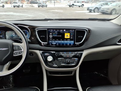 2021 Chrysler Pacifica Hybrid Limited