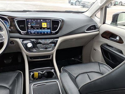 2021 Chrysler Pacifica Hybrid Limited