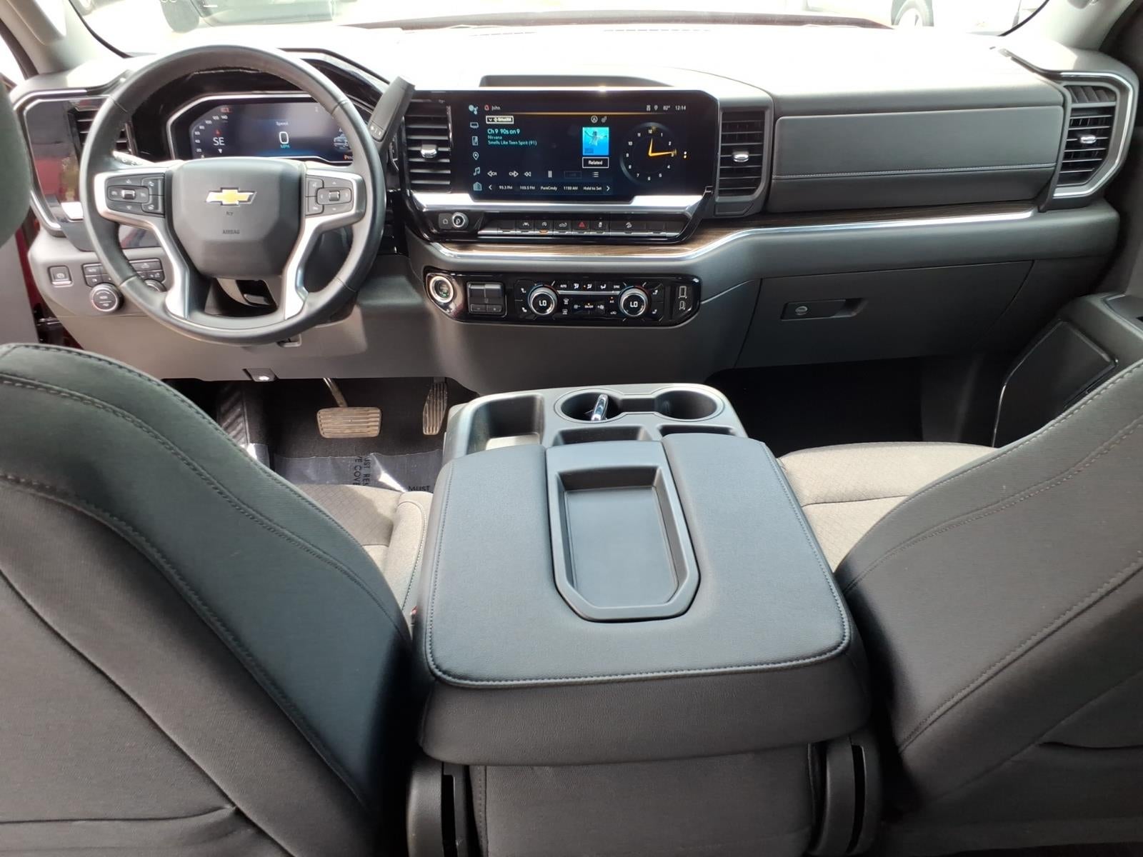 2024 Chevrolet Silverado 1500 LT