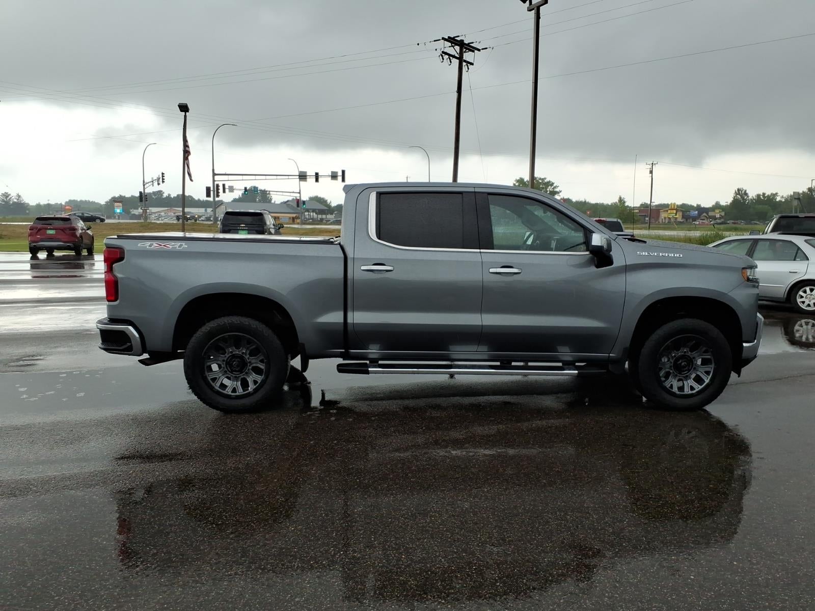 Used 2019 Chevrolet Silverado 1500 LTZ with VIN 3GCUYGED9KG195285 for sale in Foley, Minnesota