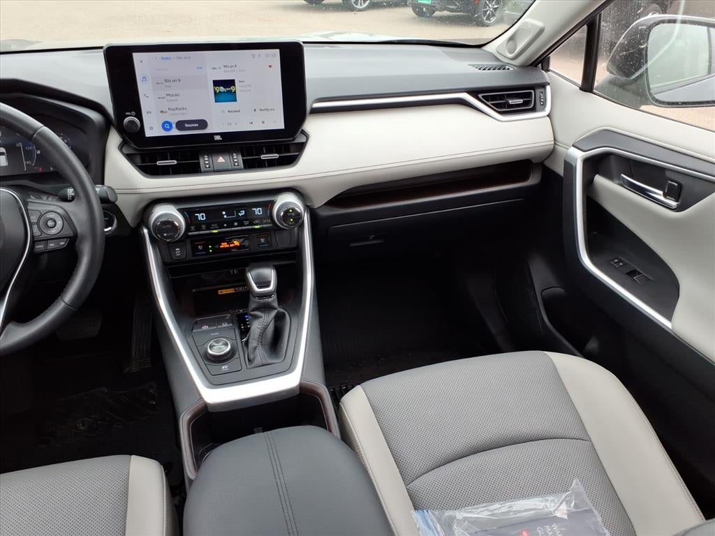 2023 Toyota RAV4 Hybrid Limited