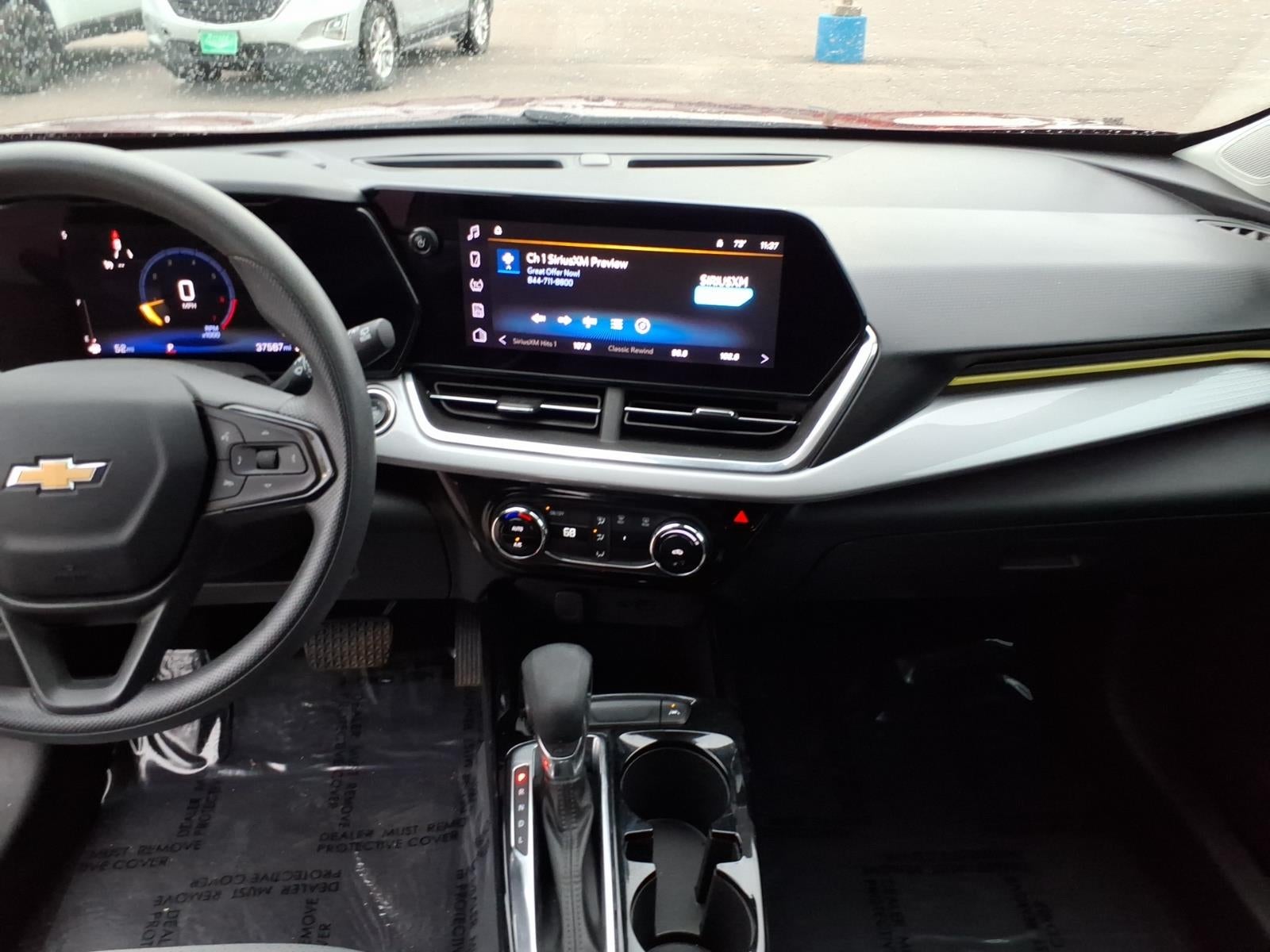 2024 Chevrolet Trax LT